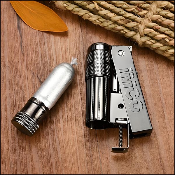 Briquet tempête IMCO