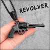 Collier avec pendentif revolver