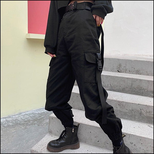 Pantalon cargo noir avec ceinture