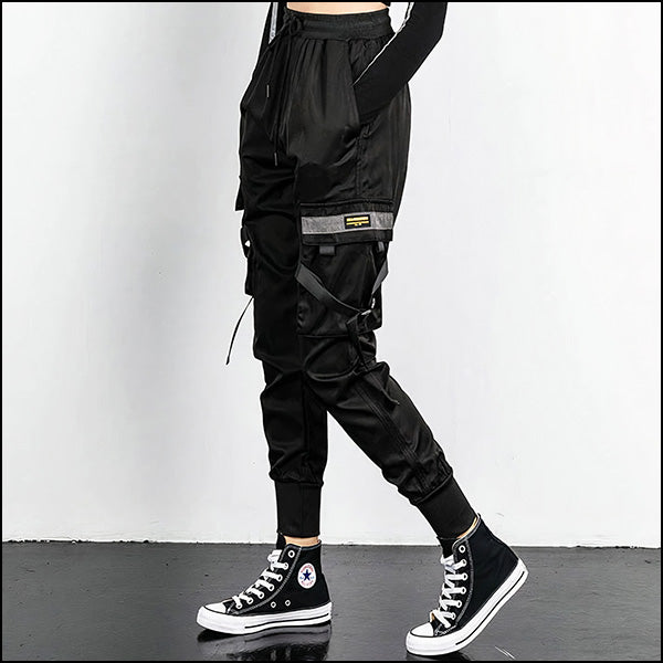 Pantalon cargo slim noir femme