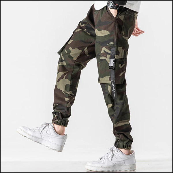 Pantalon motif camouflage homme