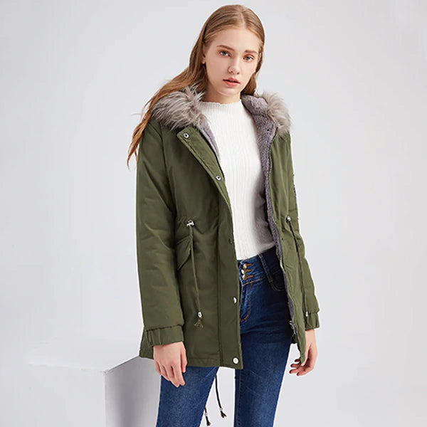 Parka vert militaire femme ouverte