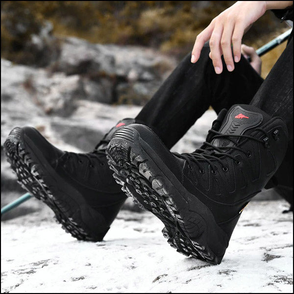 Botte militaire noir