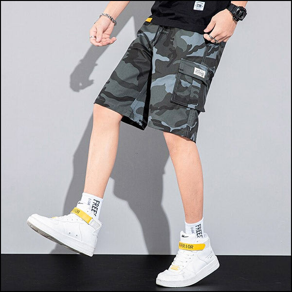 Short camouflage bleu