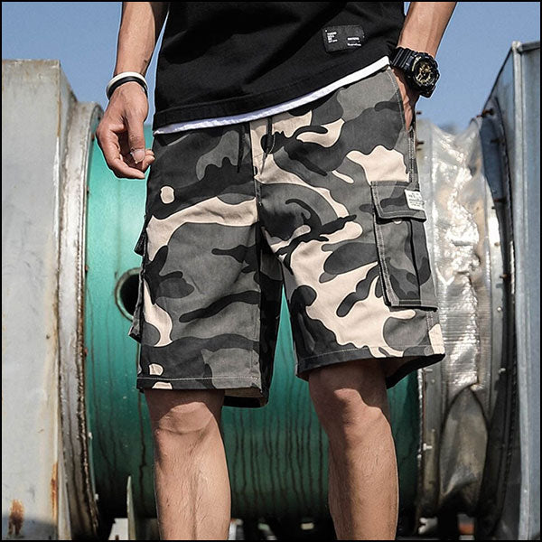 Short imprimé camouflage homme